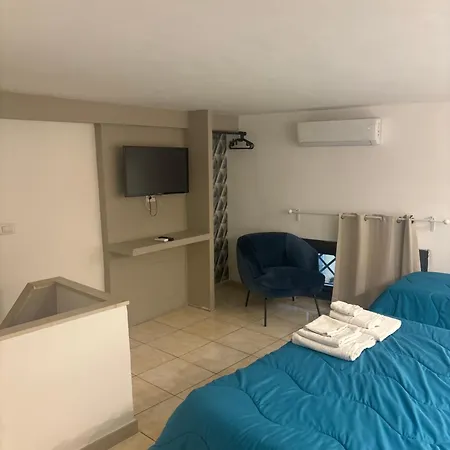 Cbh Sicitaly Group Bed & Breakfast Aci Castello Exterior photo